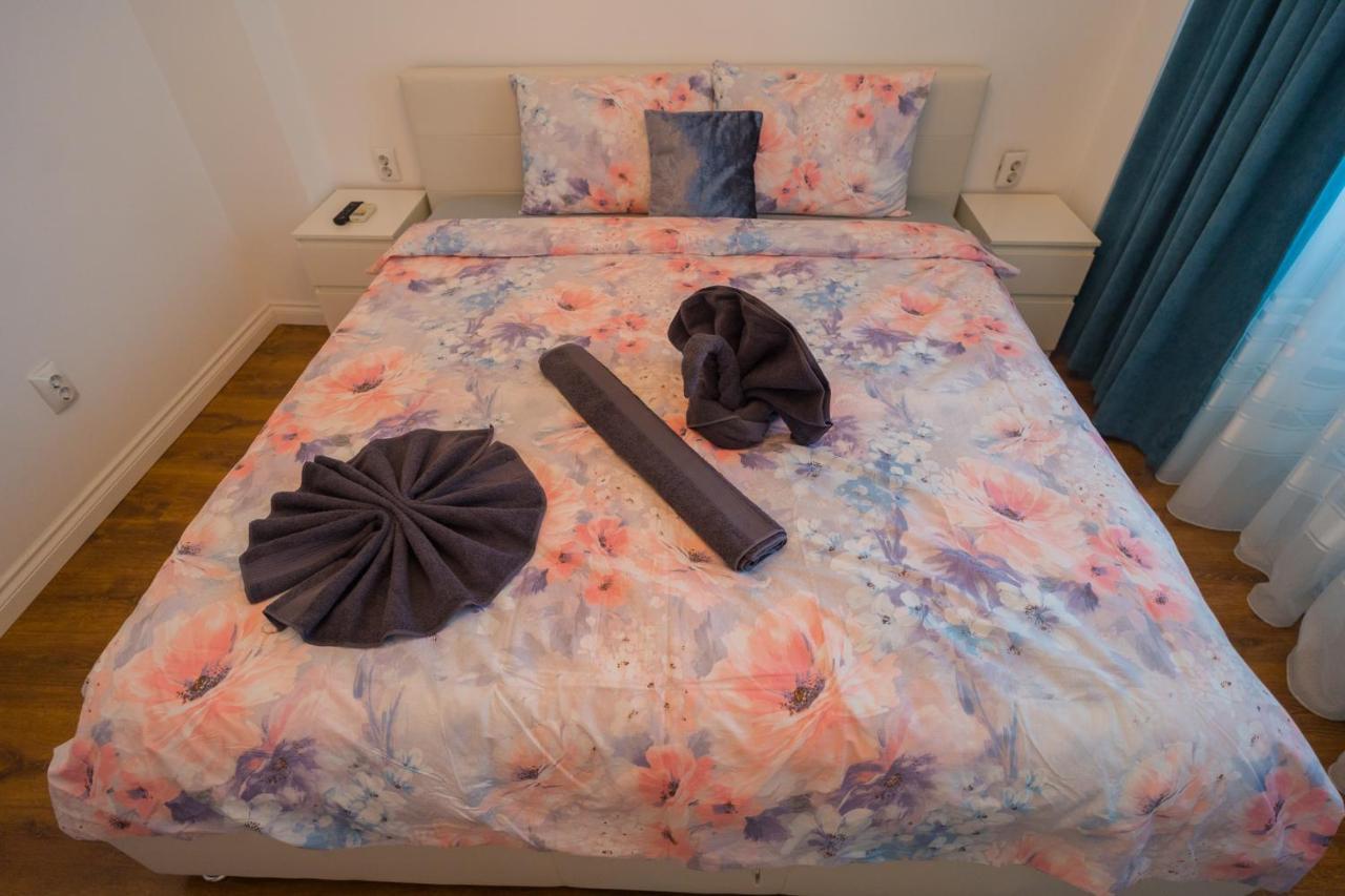 Cozy & Spacious 2Br Apartment With Netflix 부쿠레슈티 외부 사진