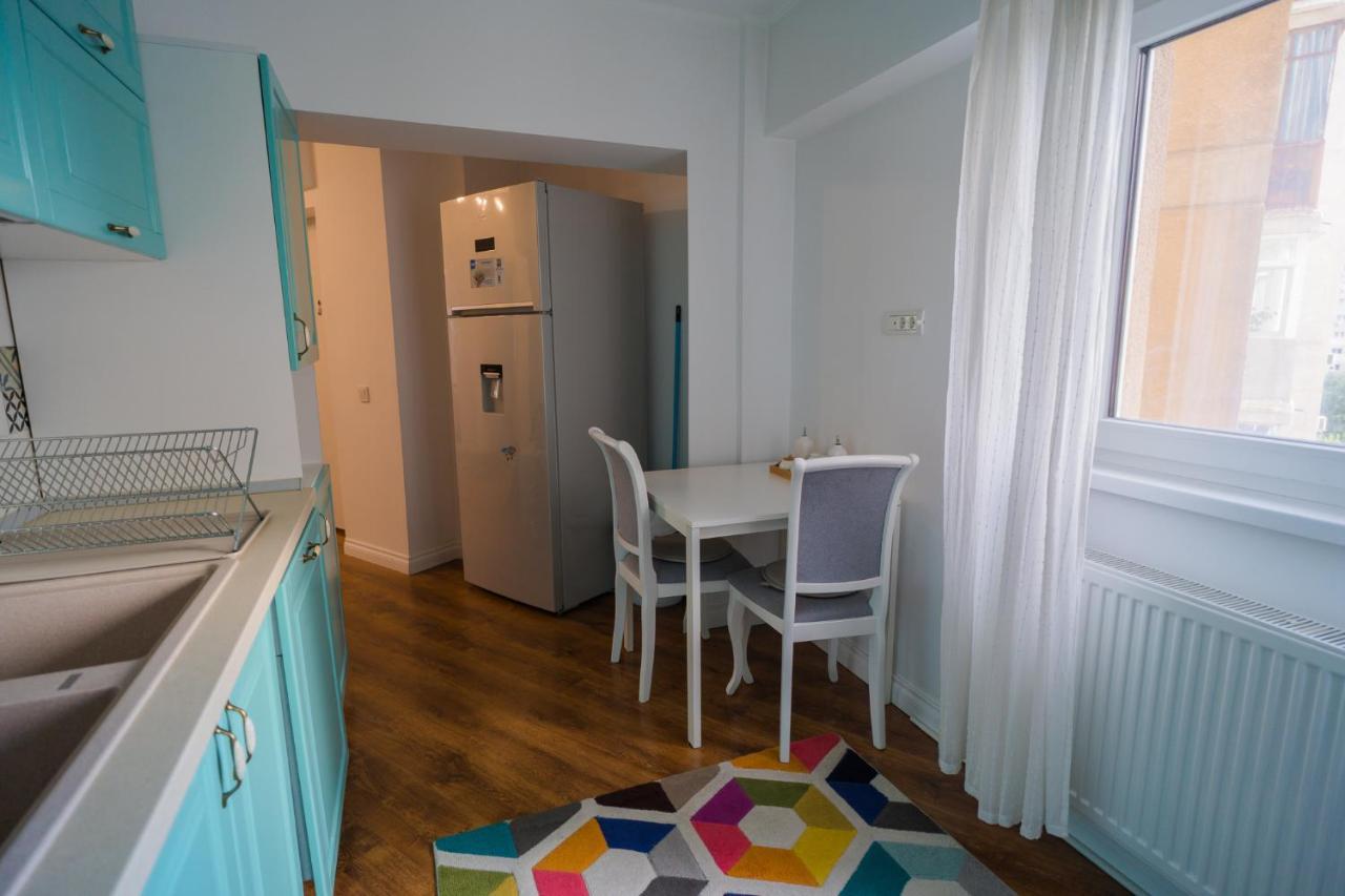 Cozy & Spacious 2Br Apartment With Netflix 부쿠레슈티 외부 사진