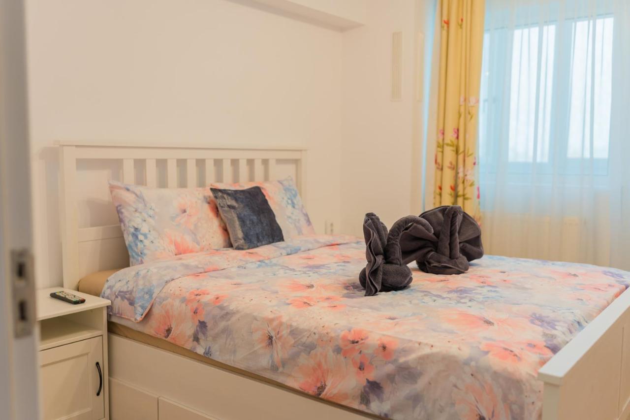 Cozy & Spacious 2Br Apartment With Netflix 부쿠레슈티 외부 사진