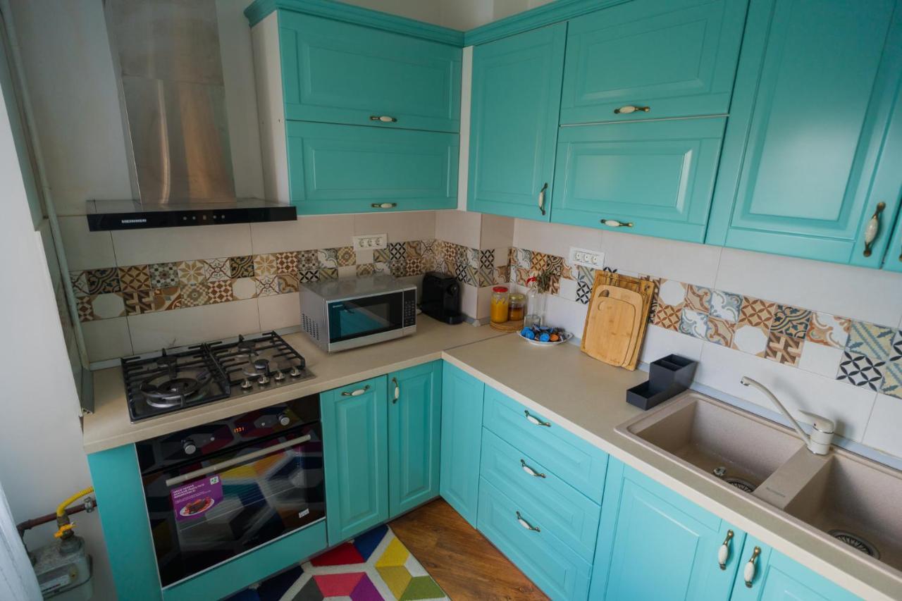 Cozy & Spacious 2Br Apartment With Netflix 부쿠레슈티 외부 사진
