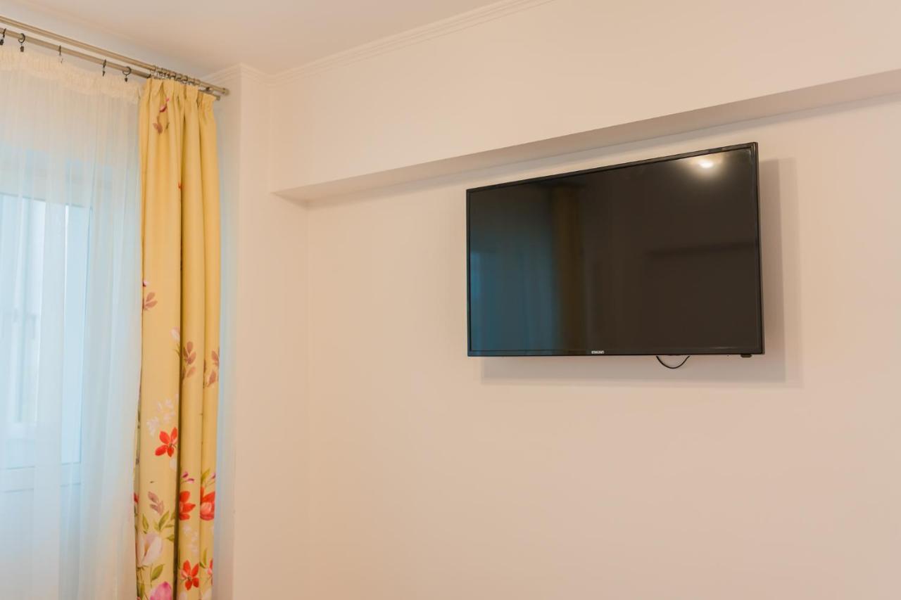 Cozy & Spacious 2Br Apartment With Netflix 부쿠레슈티 외부 사진
