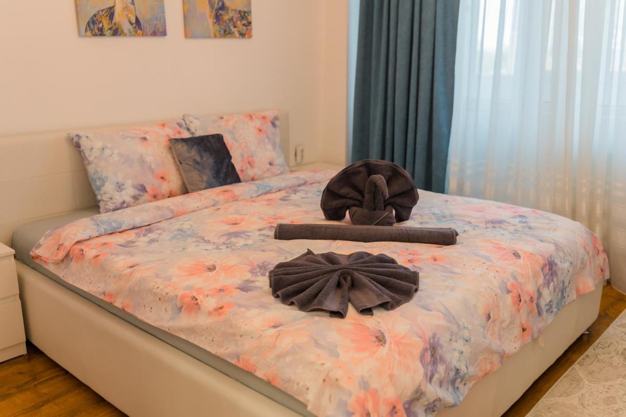 Cozy & Spacious 2Br Apartment With Netflix 부쿠레슈티 외부 사진
